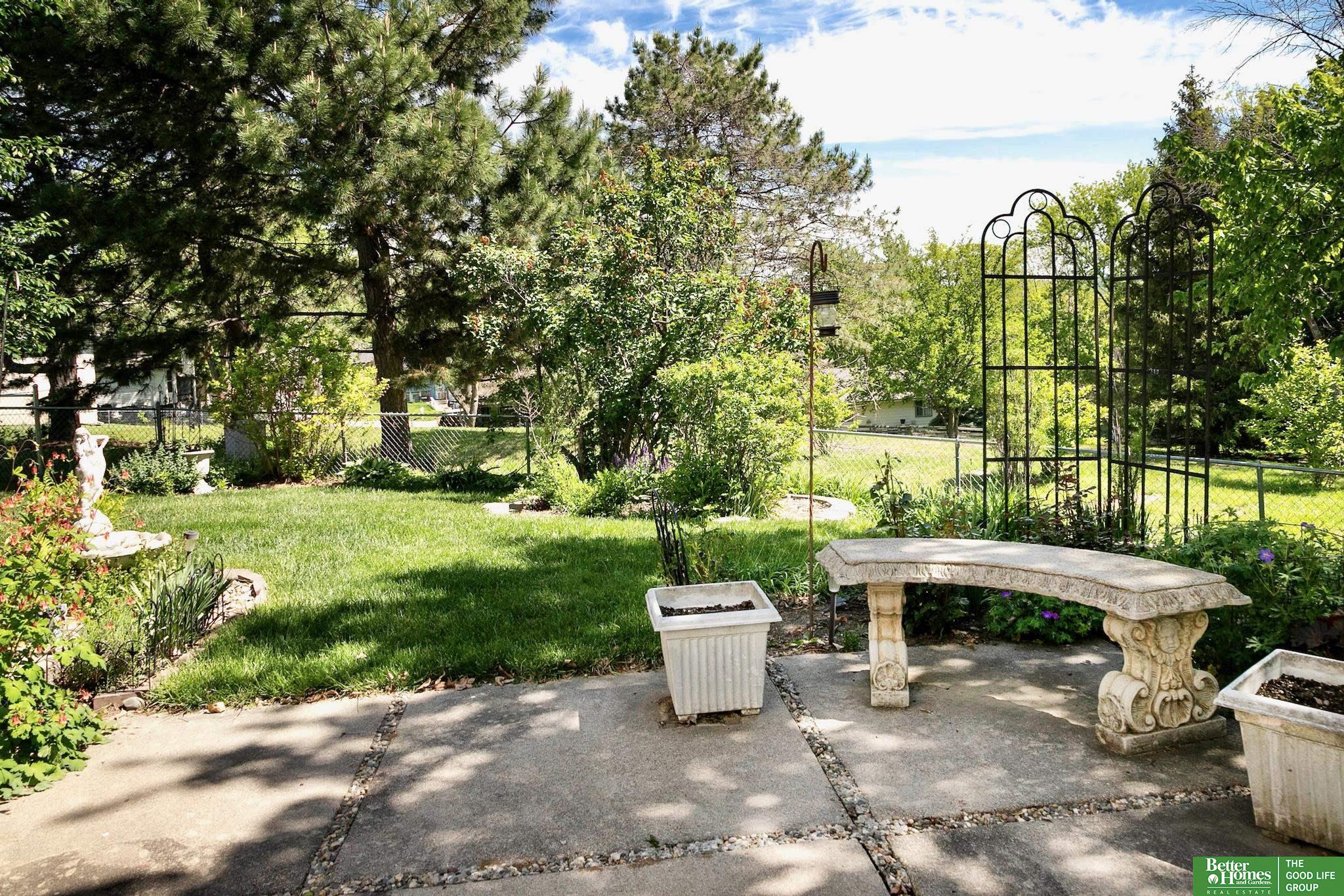 2135 N 122nd Circle