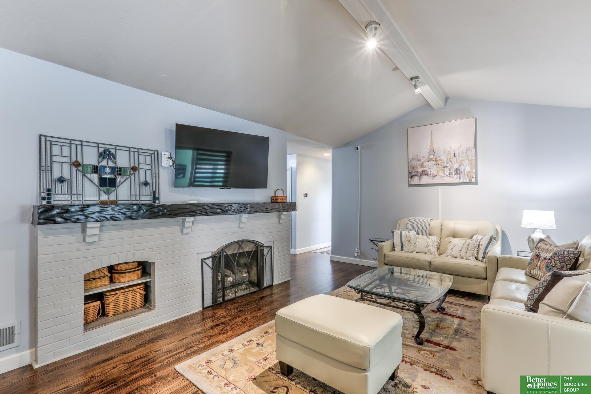 1506 S 118th Street