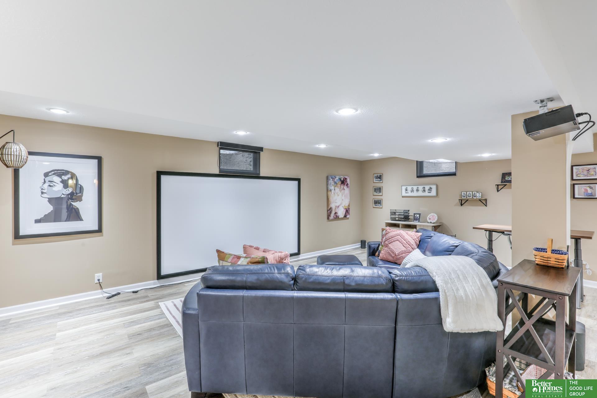 1506 S 118th Street