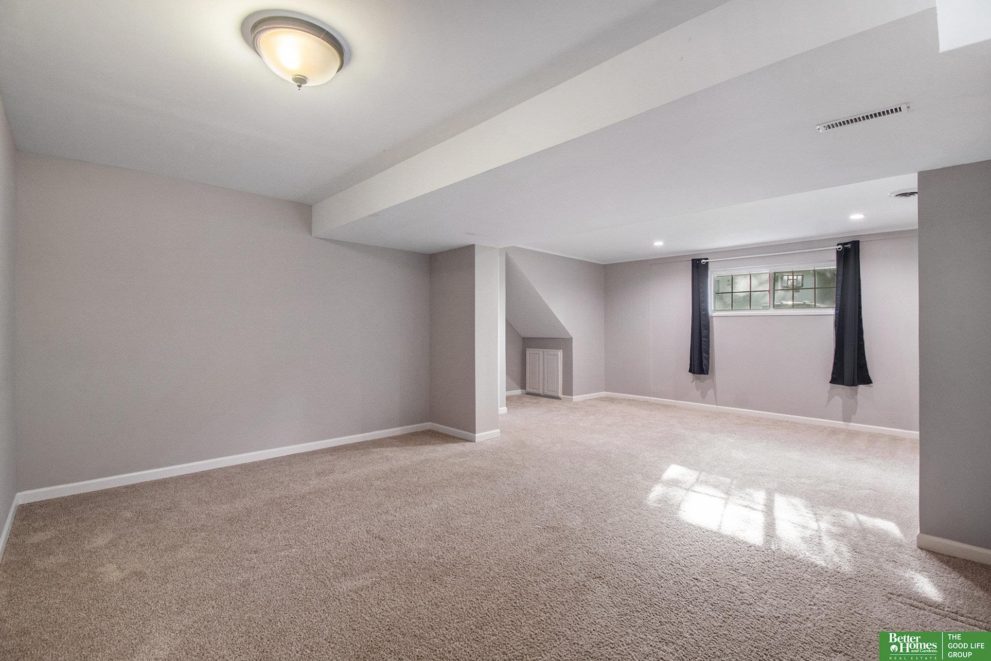 1106 Bryan Avenue