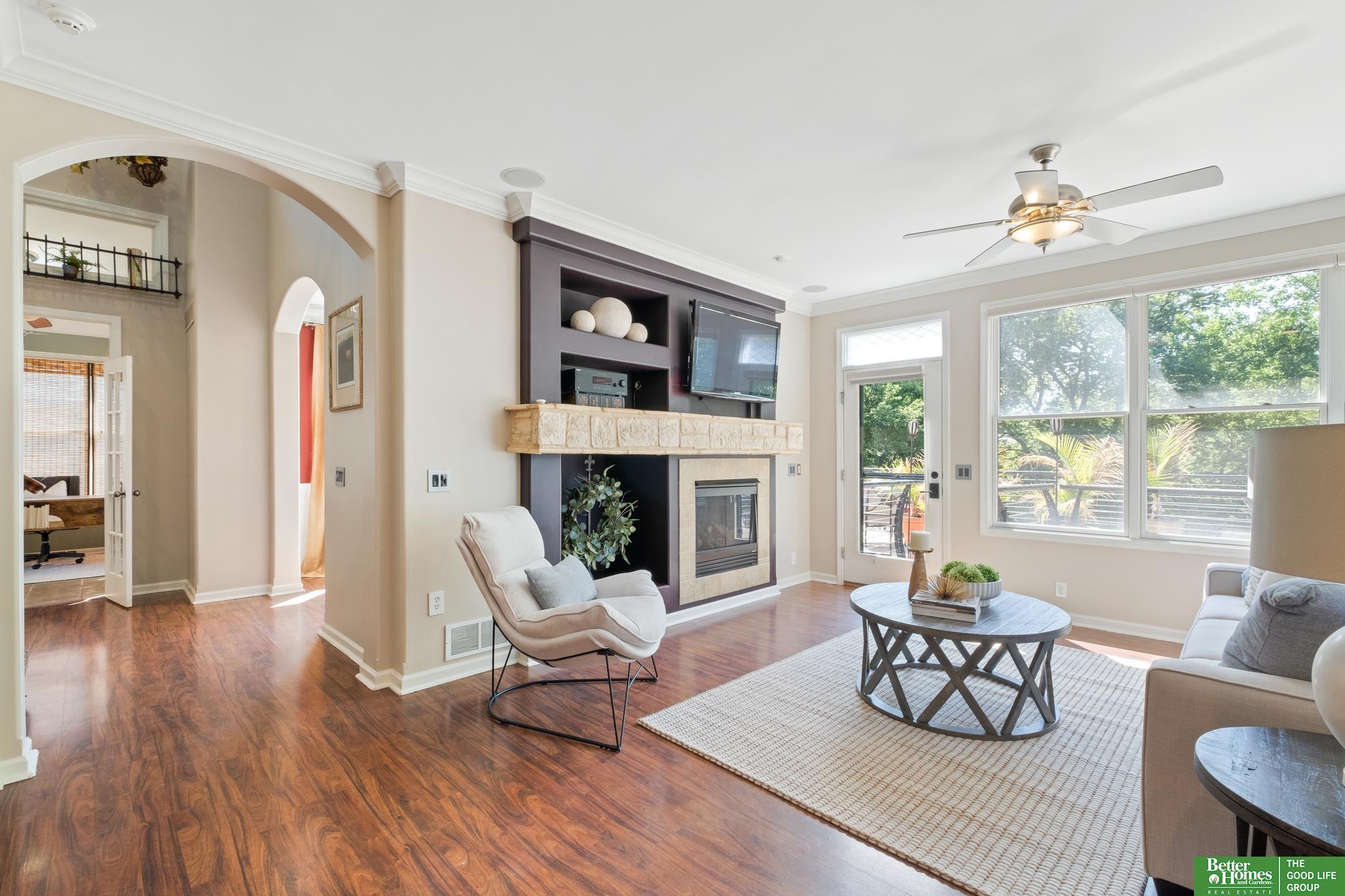 571 S 182nd Street