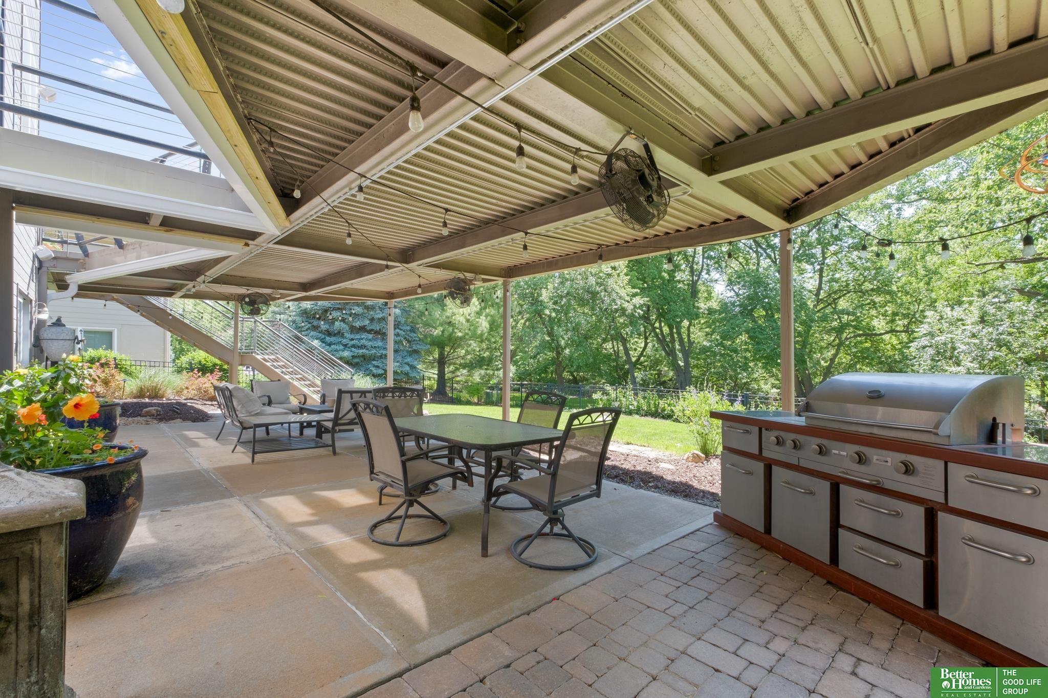571 S 182nd Street