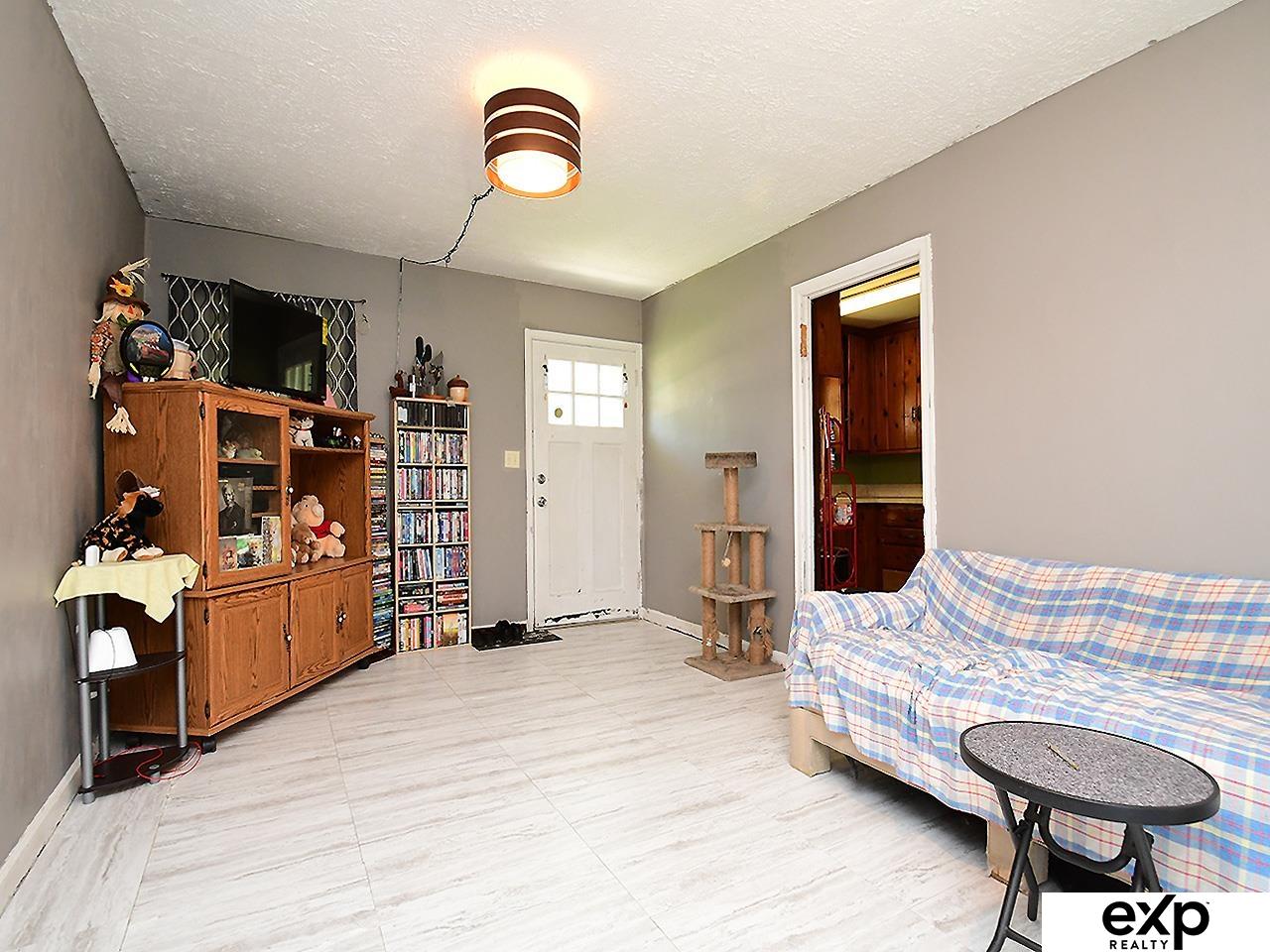 2607 Van Buren Street