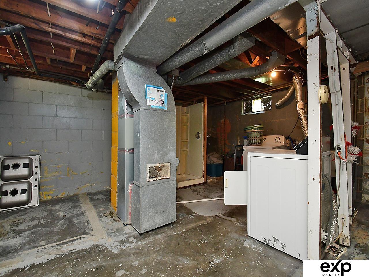 2607 Van Buren Street