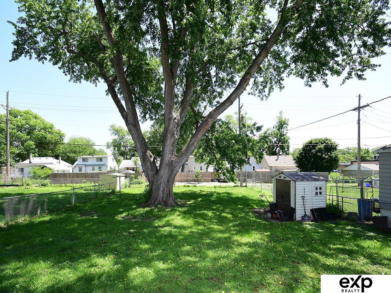 2607 Van Buren Street