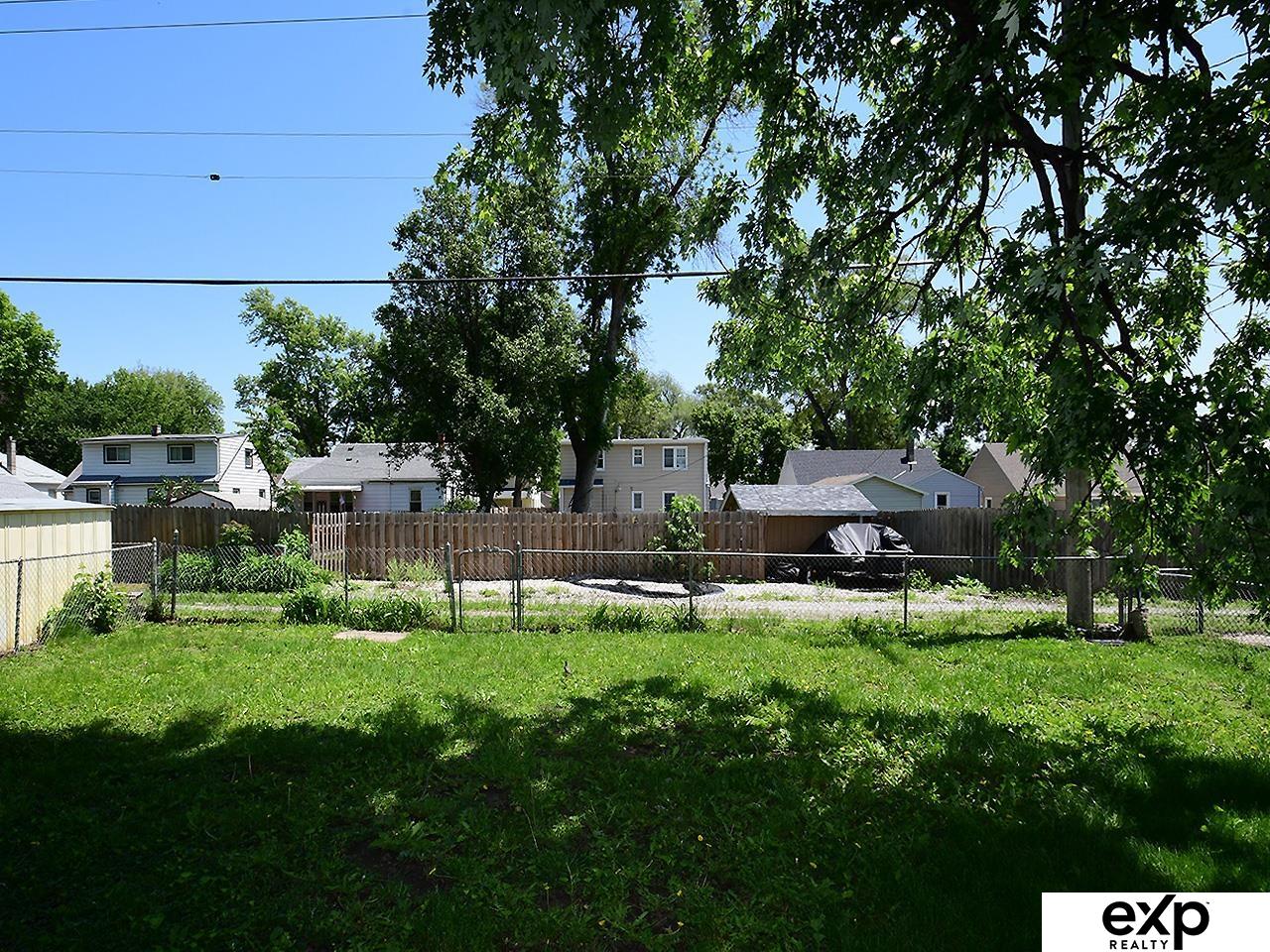 2607 Van Buren Street
