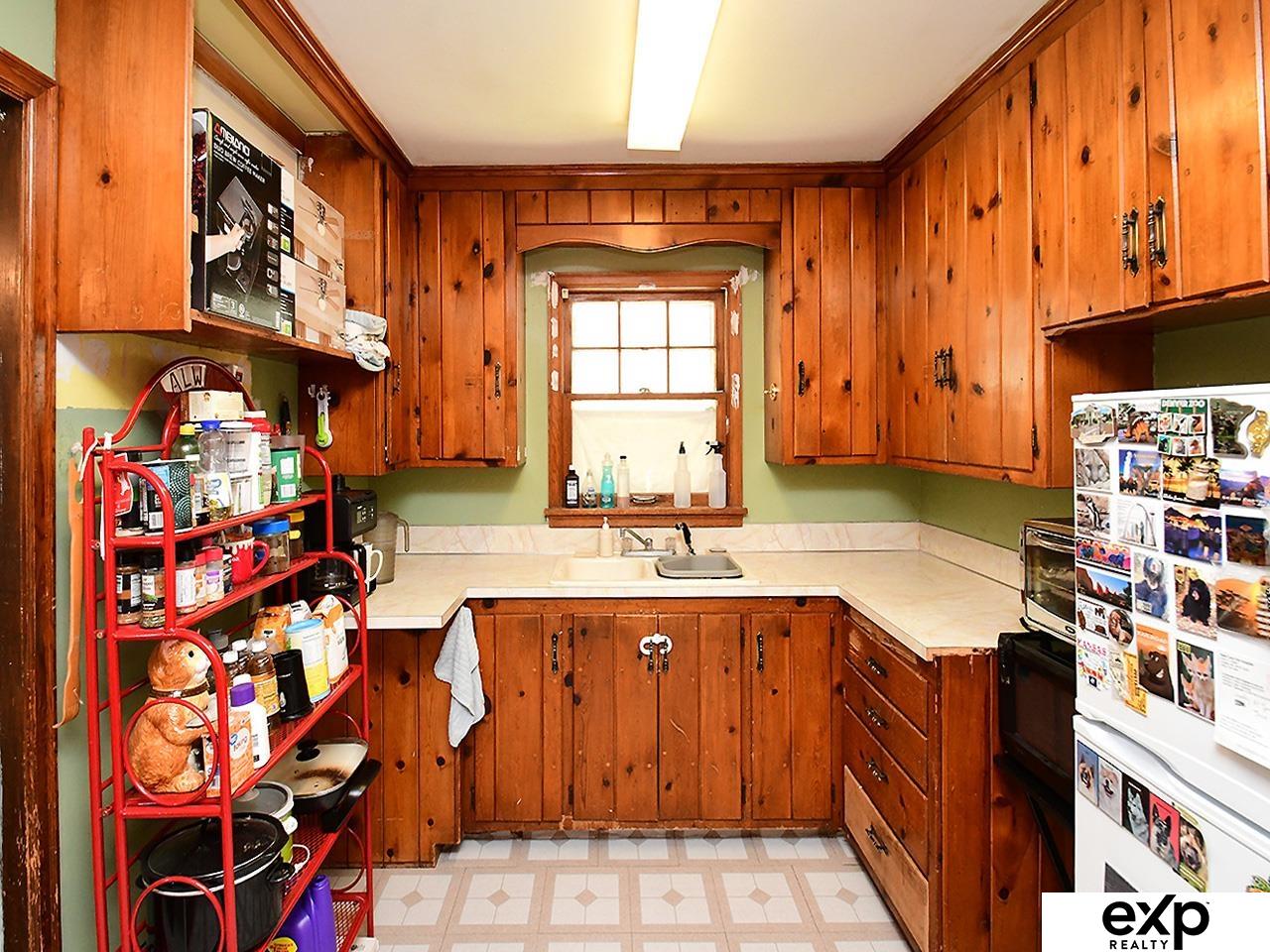 2607 Van Buren Street