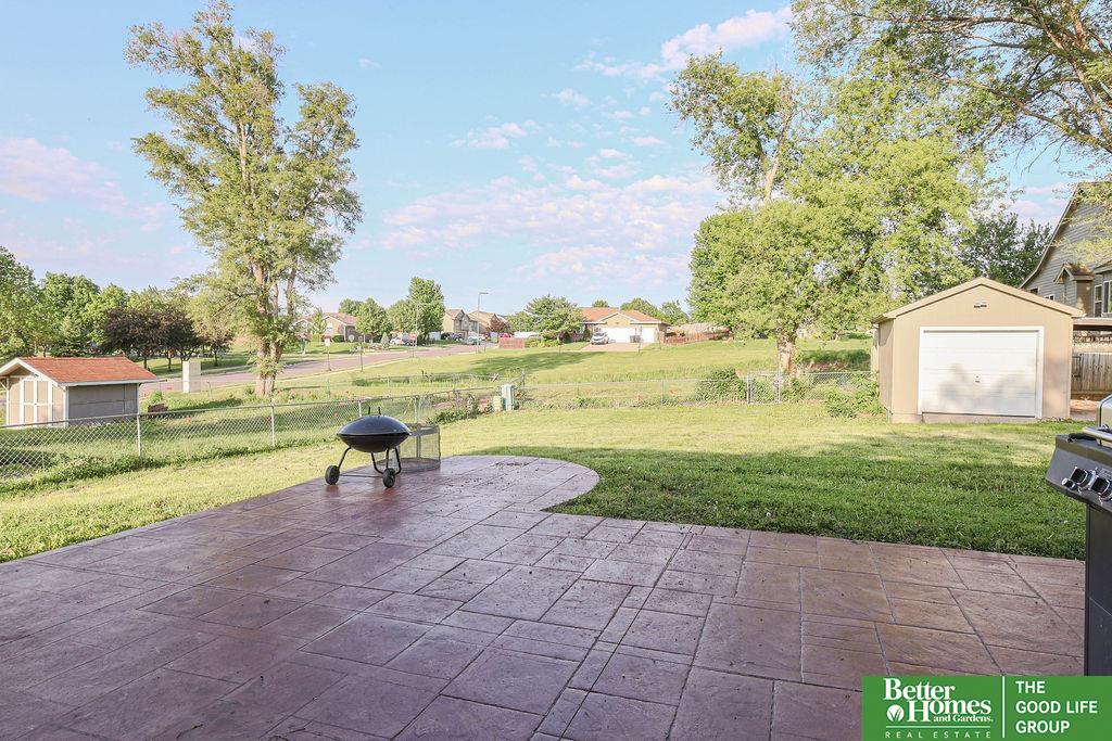 7721 Greenleaf Drive