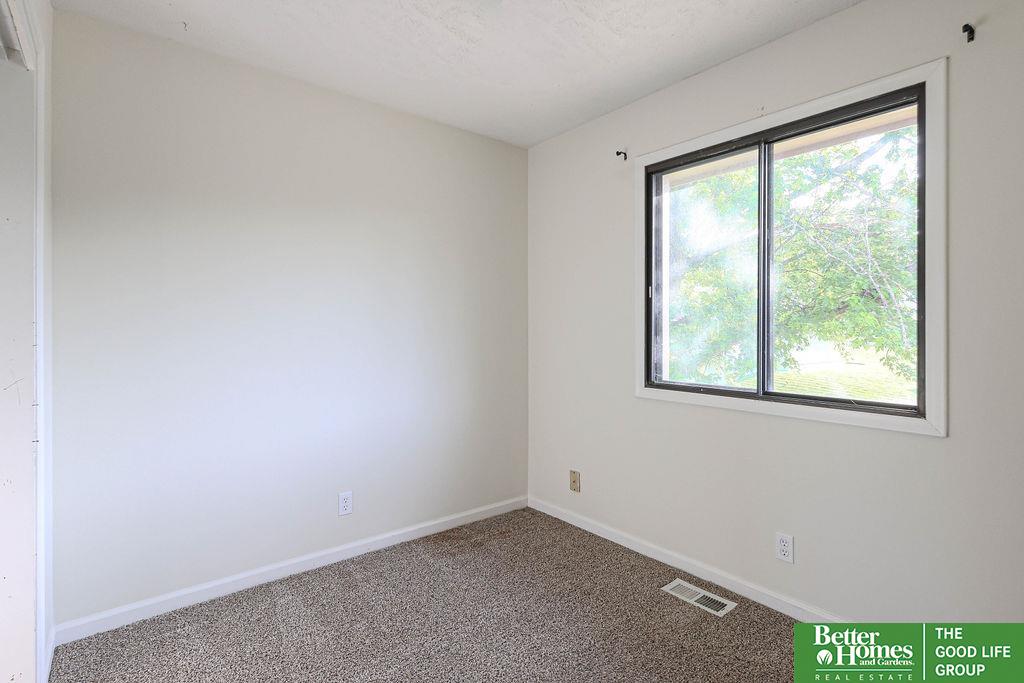 7721 Greenleaf Drive