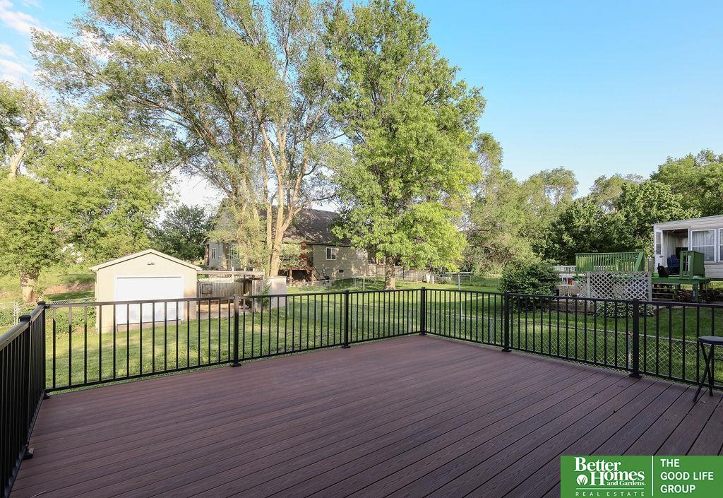 7721 Greenleaf Drive