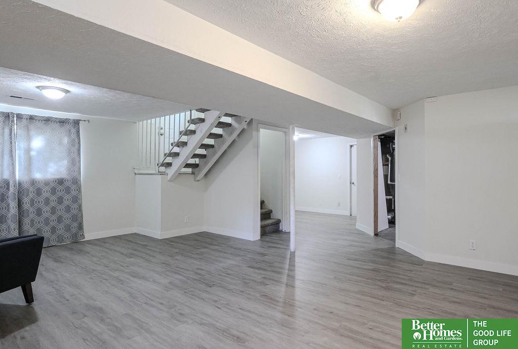 7721 Greenleaf Drive