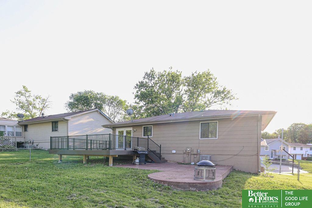 7721 Greenleaf Drive