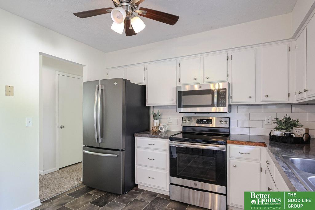 7721 Greenleaf Drive