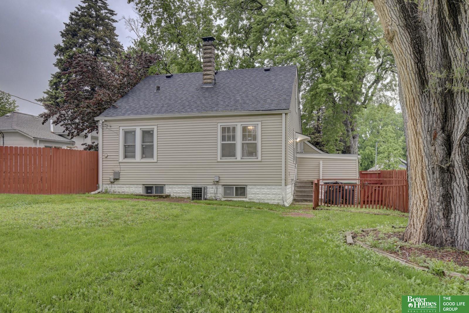 5115 Pinkney Street
