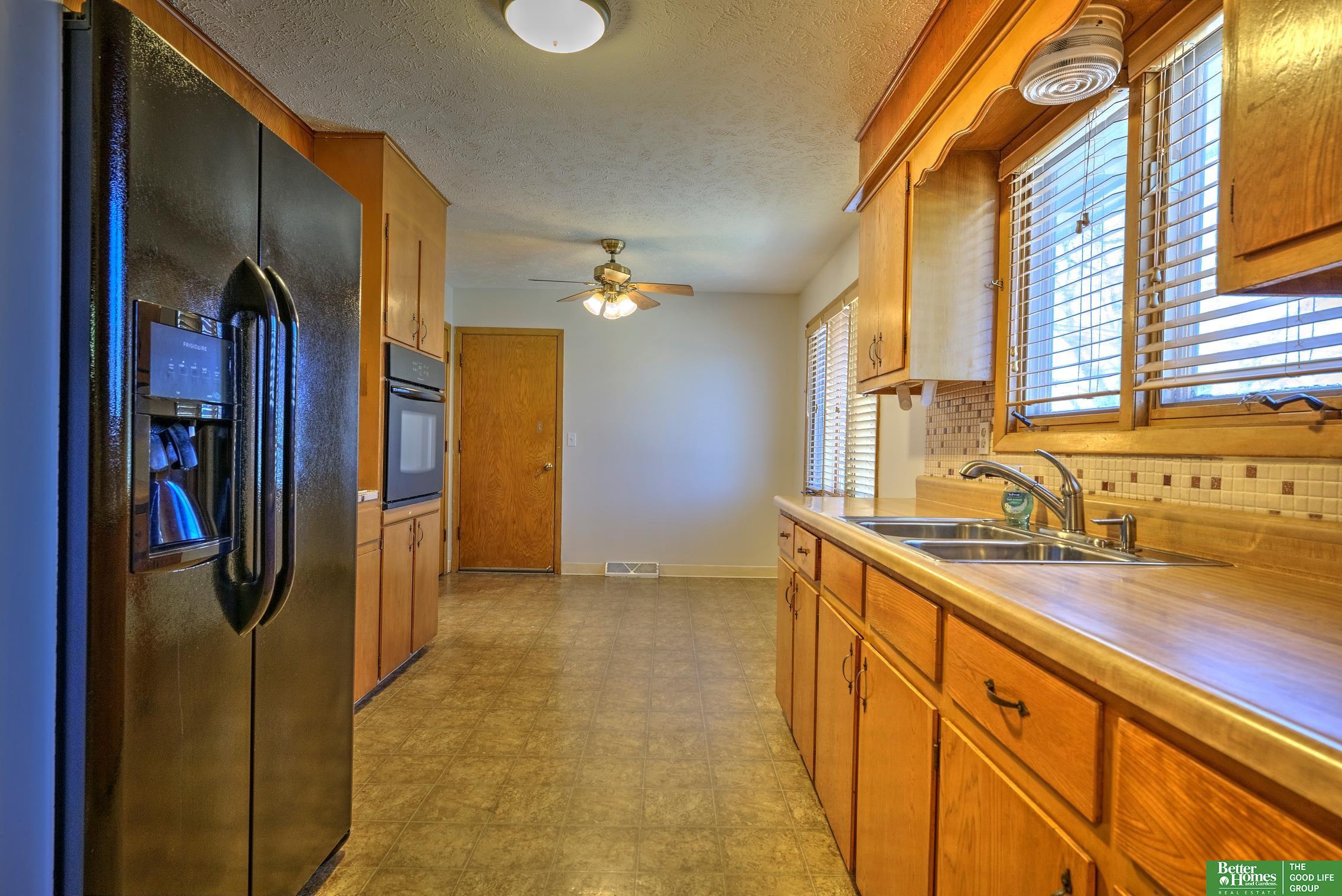 1301 Ventura Drive