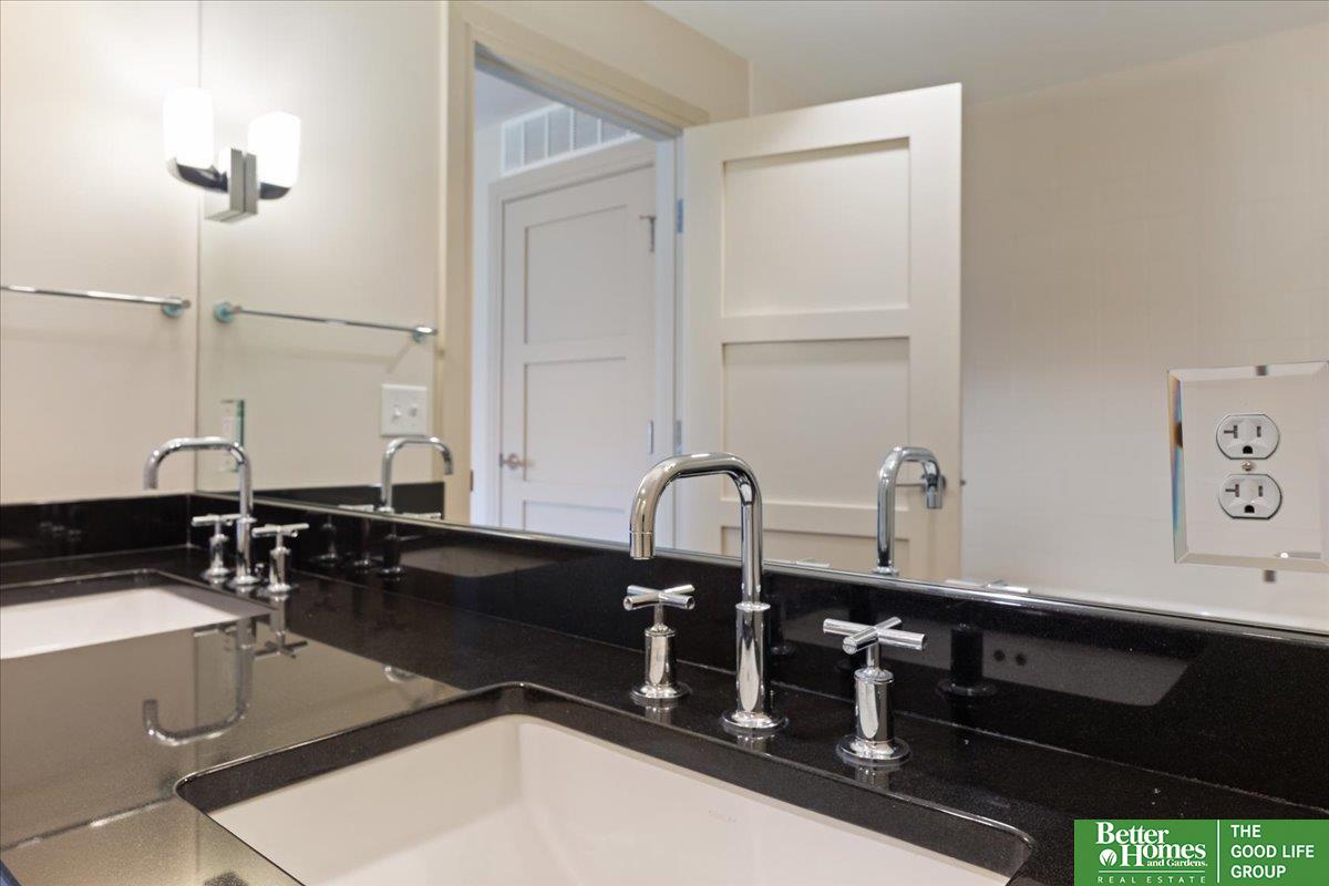120 S 31 Avenue # 5403