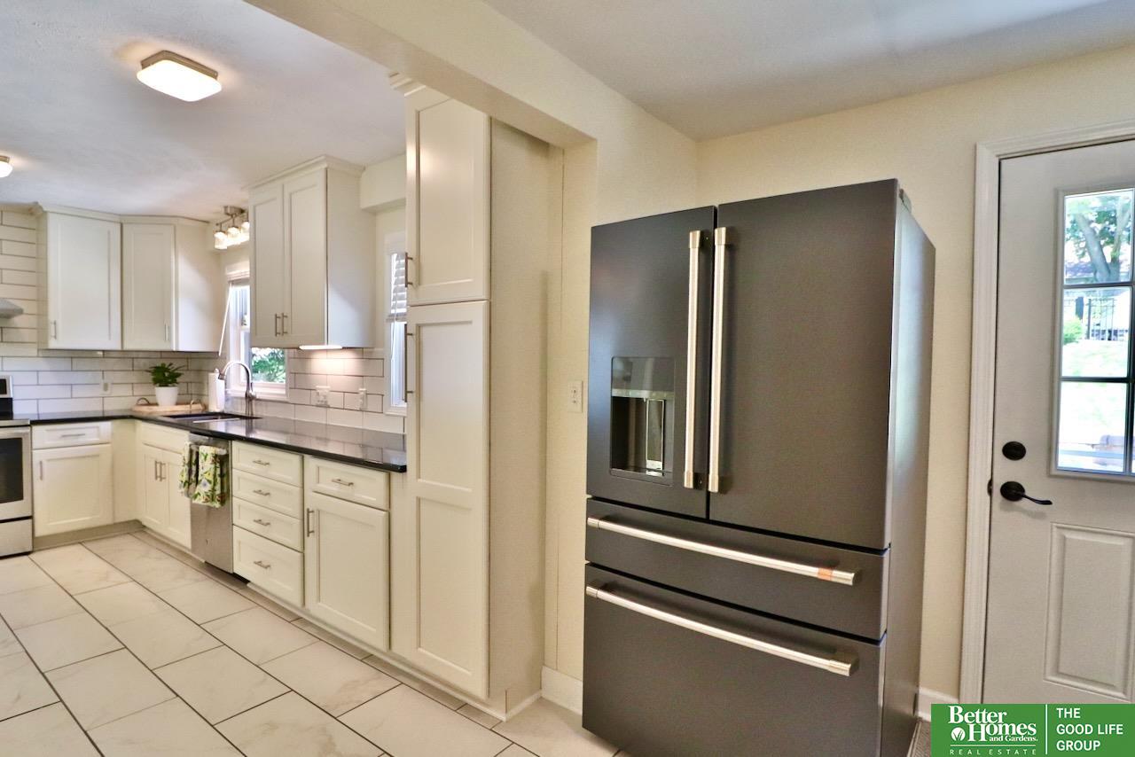 1423 S 54th Street