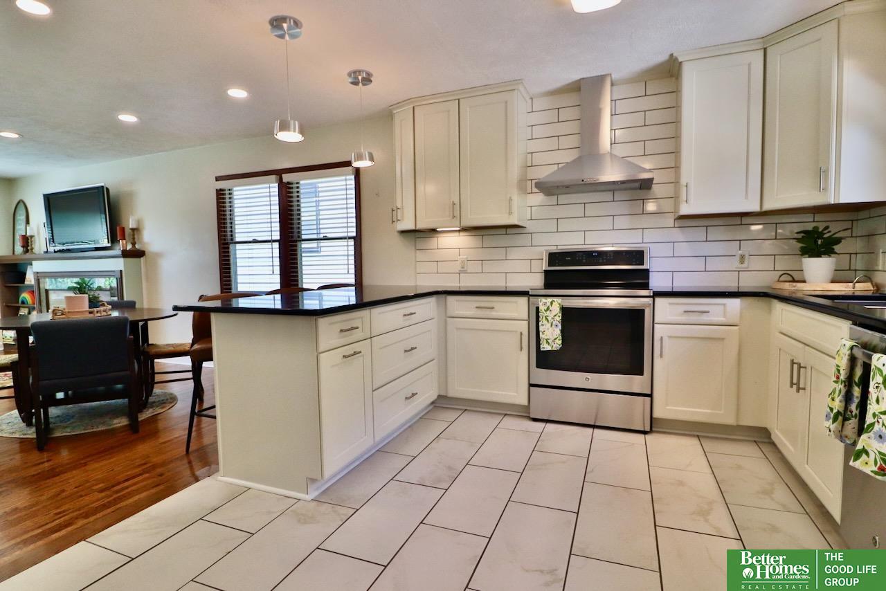 1423 S 54th Street