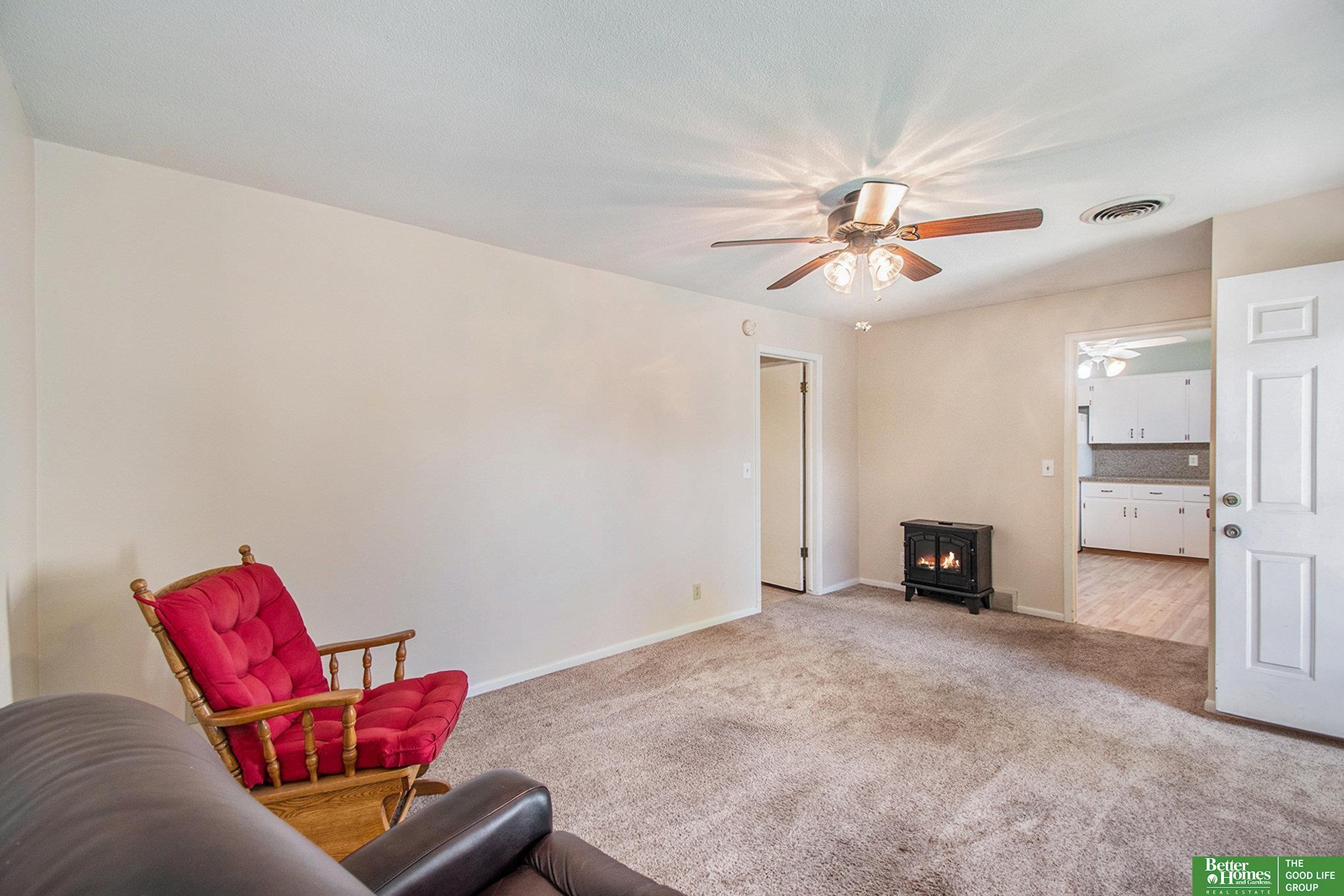 10754/10756 Spring Street