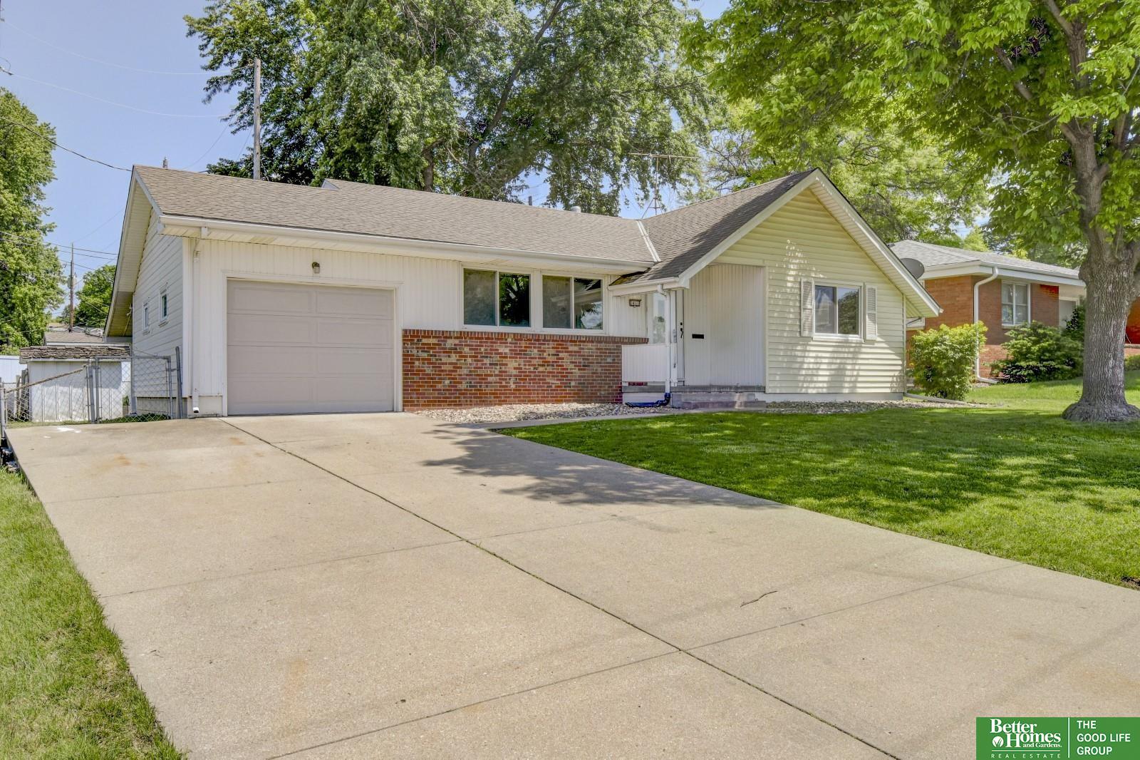 3411 S 48th Street