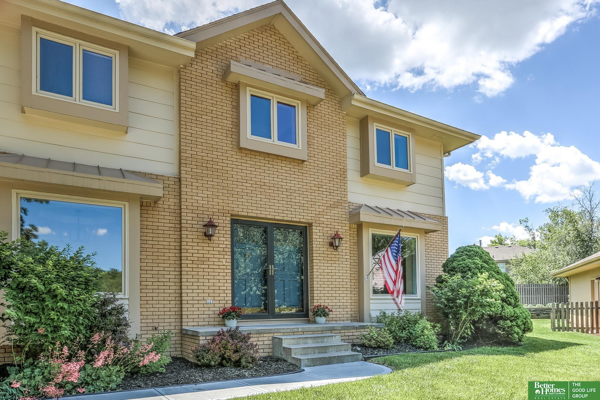 1872 S 155th Circle