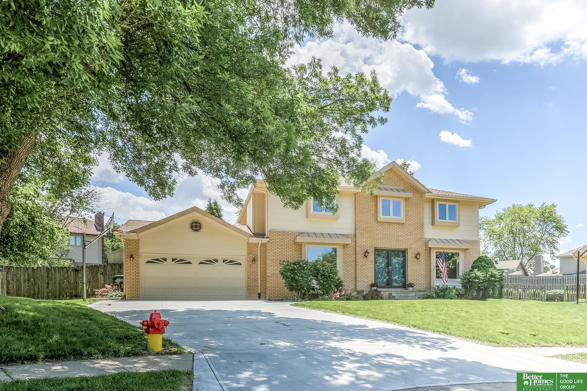 1872 S 155th Circle