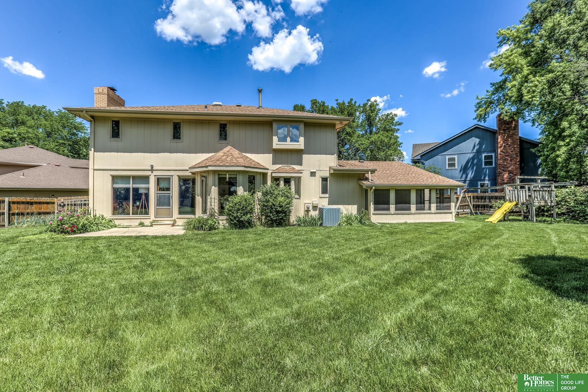 1872 S 155th Circle