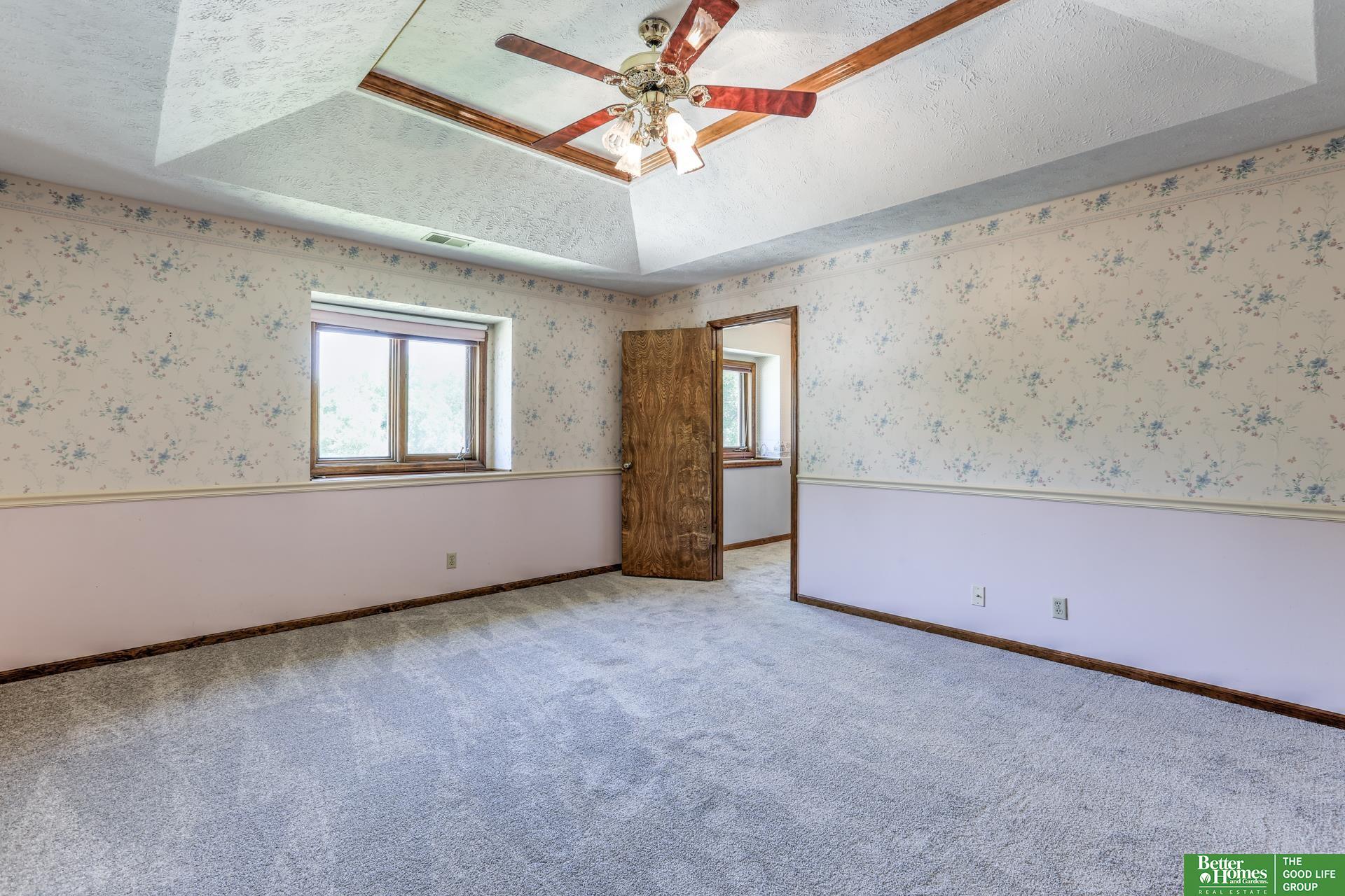 1872 S 155th Circle