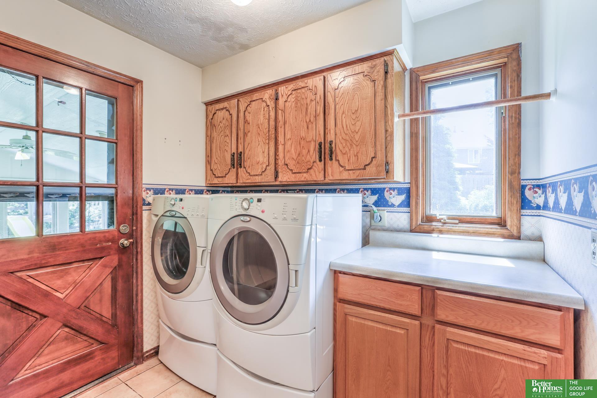 1872 S 155th Circle