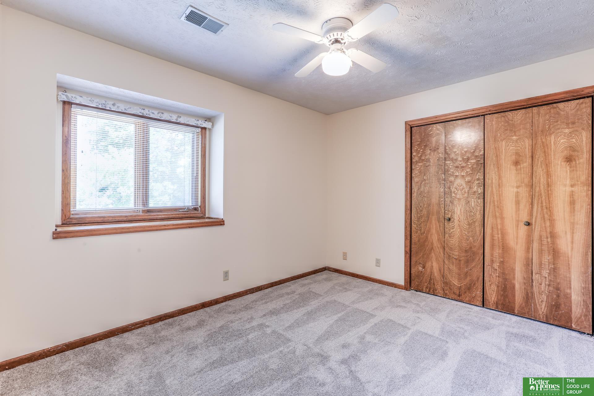 1872 S 155th Circle