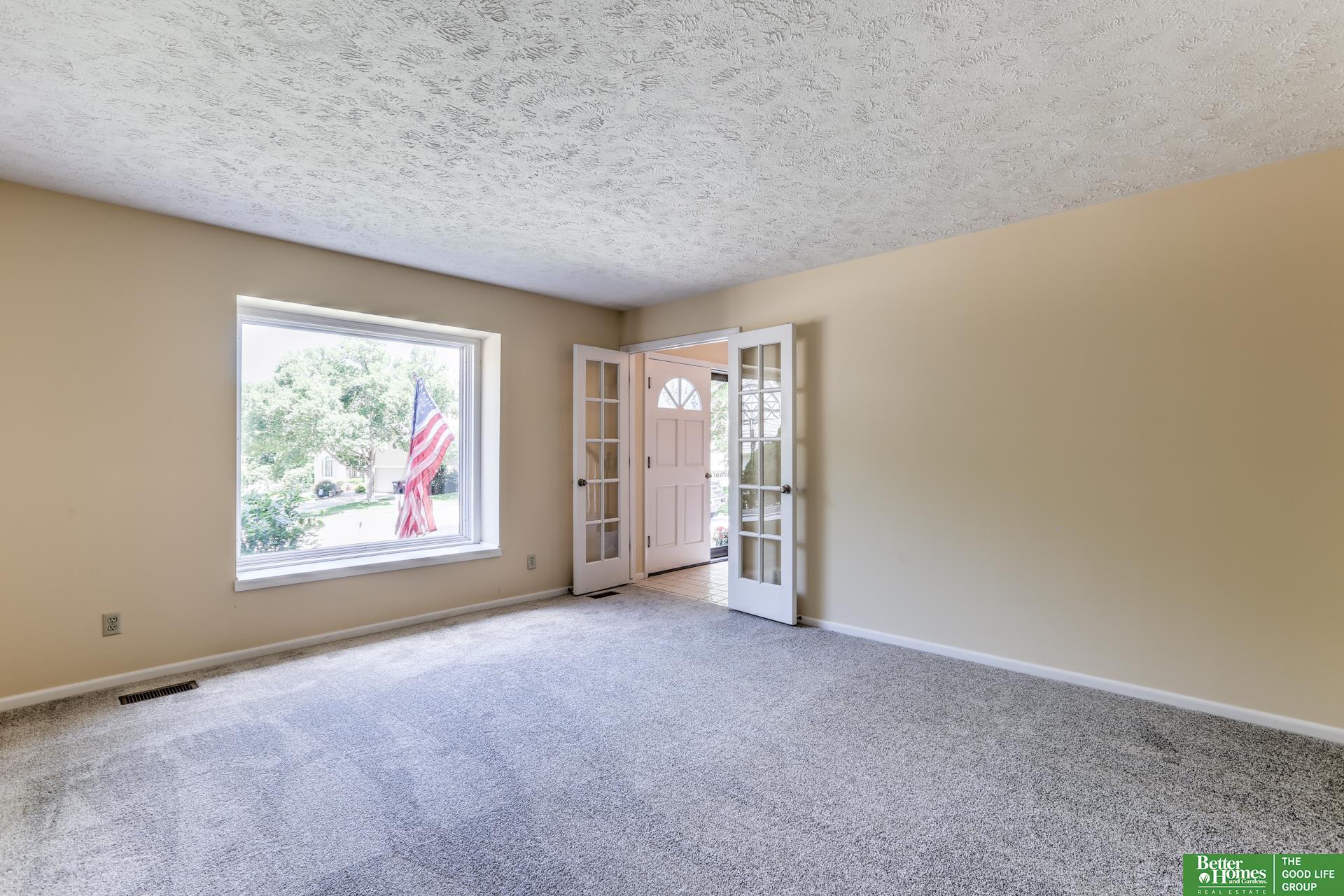 1872 S 155th Circle