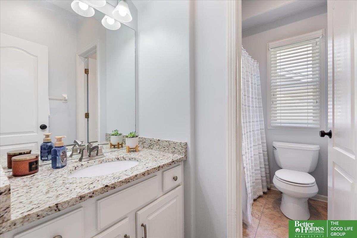 955 S 186th Street