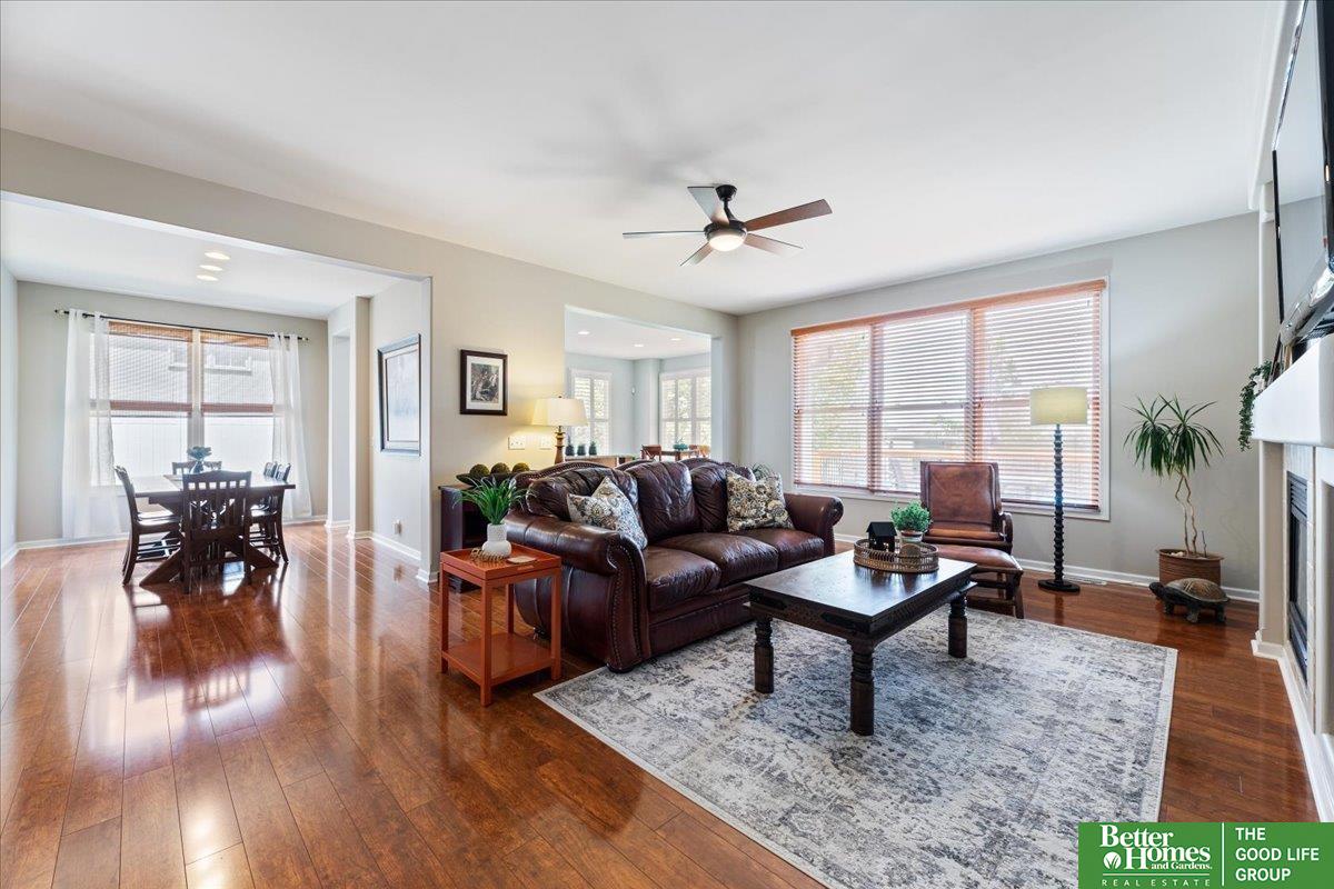 955 S 186th Street
