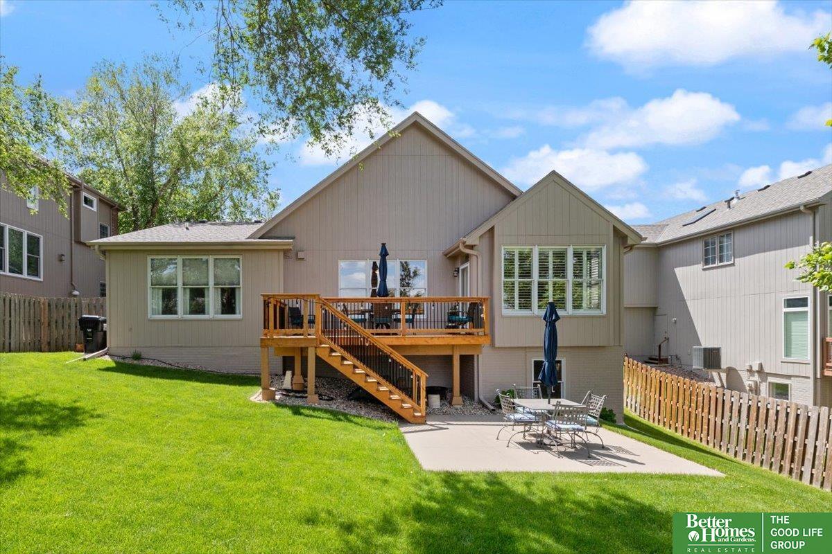 955 S 186th Street