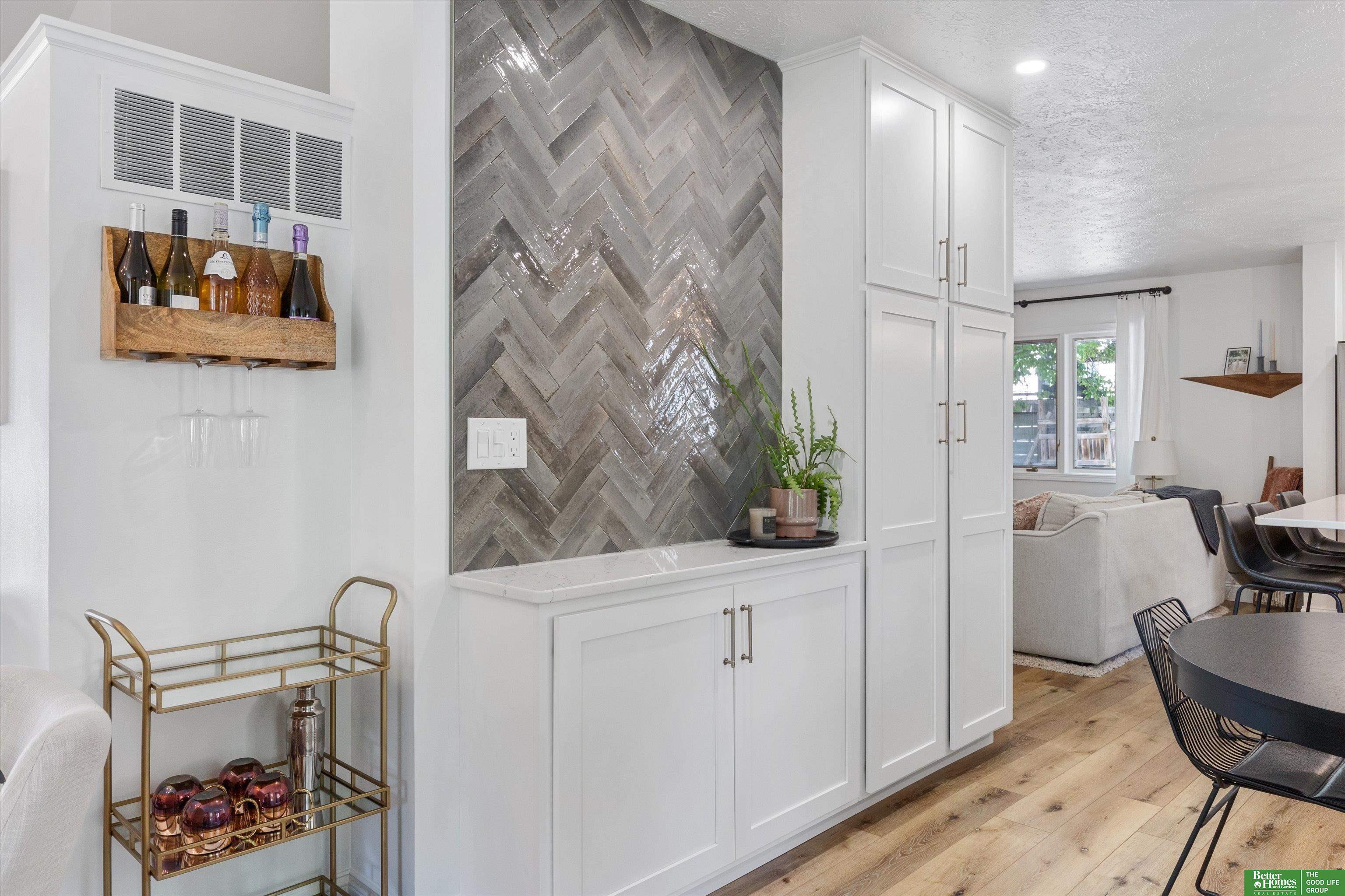 4633 Fir Hollow Lane