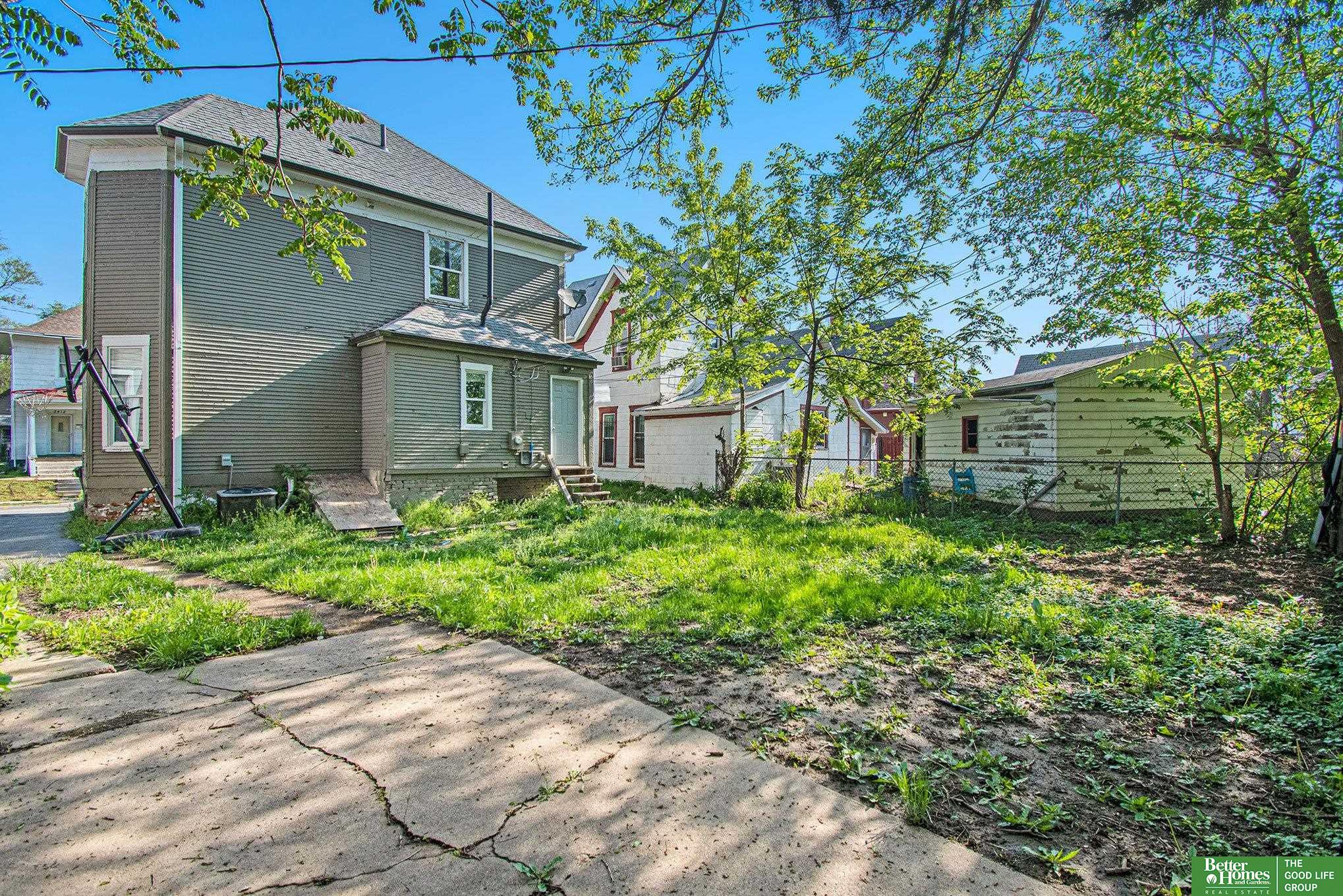 2409 Emmet Street