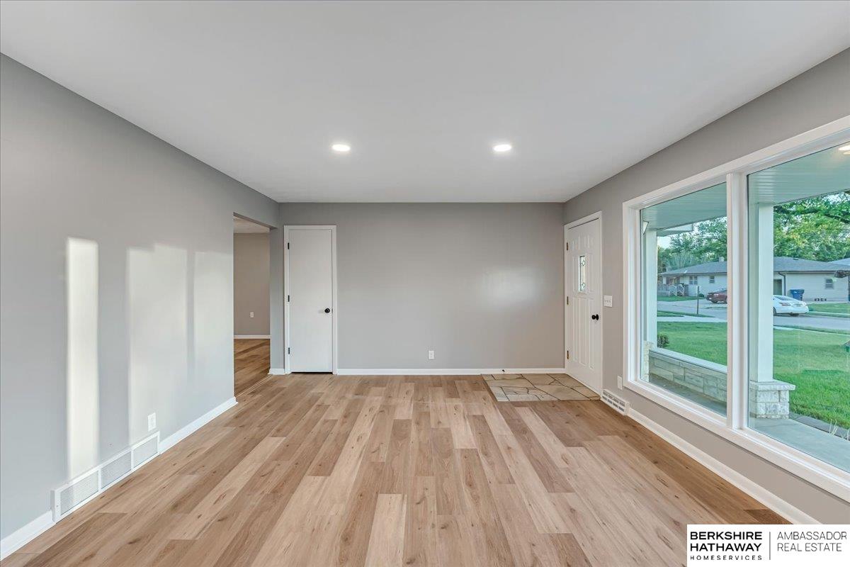 609 Apache Drive