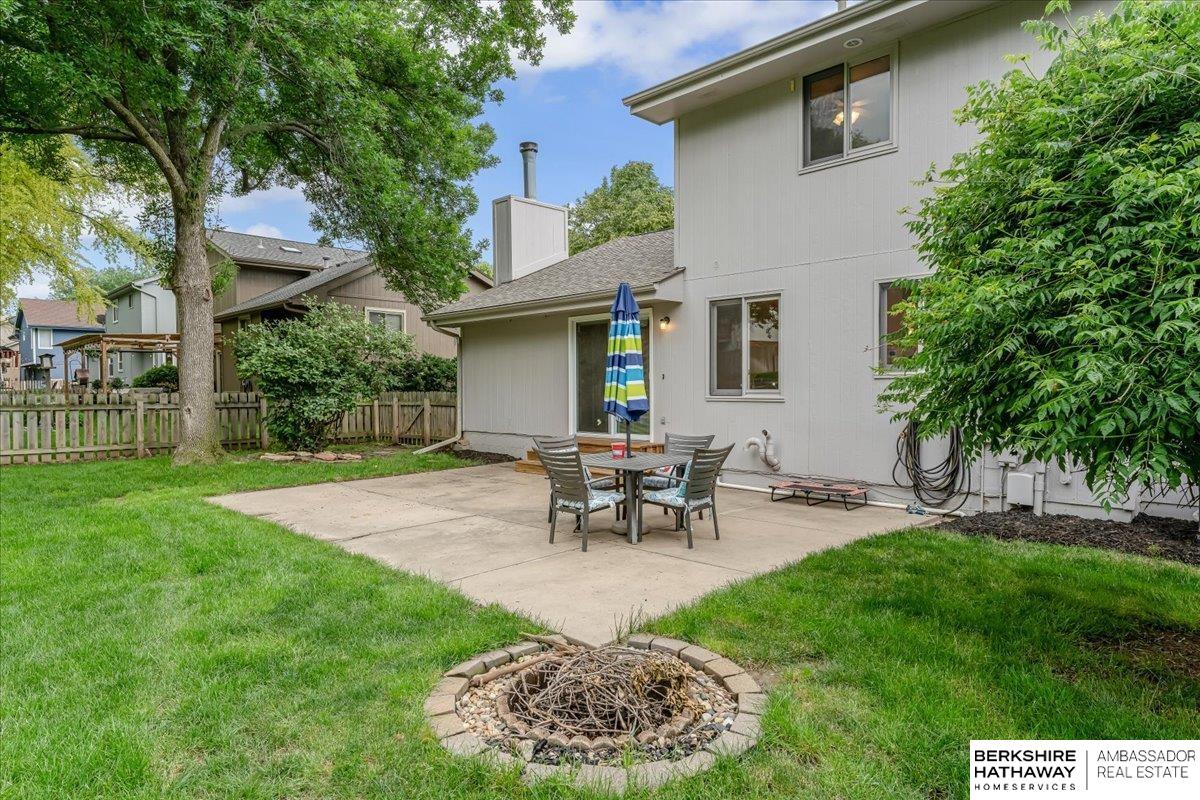 4811 S 160th Street