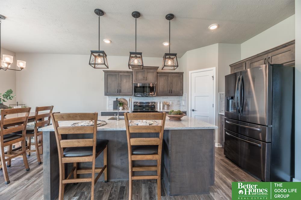 8055 S 199th Street