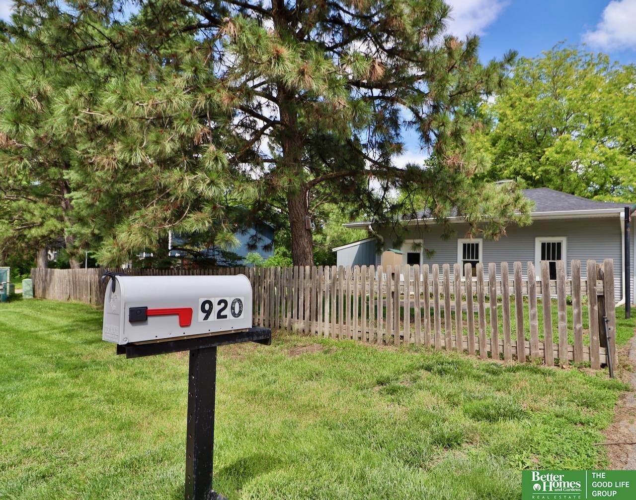 920 Cedardale Road