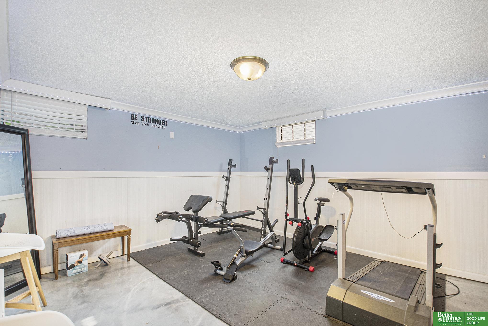 3322 N 48th Street