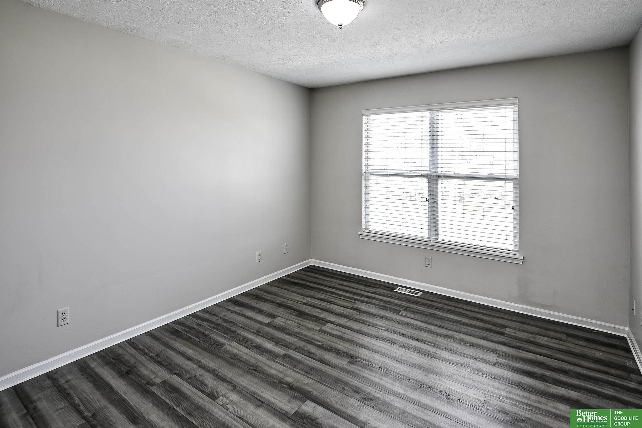 16118 Woodcrest Circle