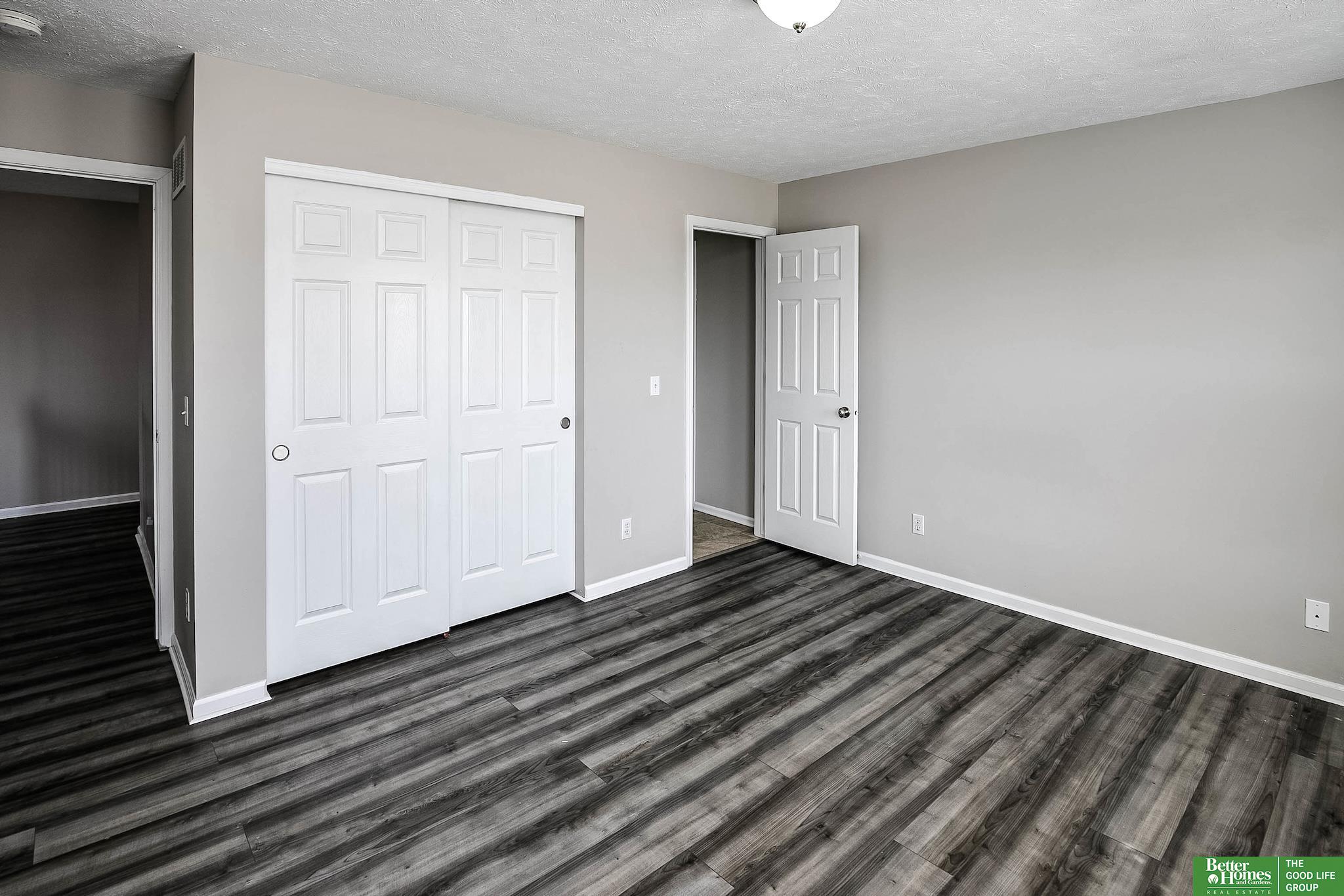 16118 Woodcrest Circle