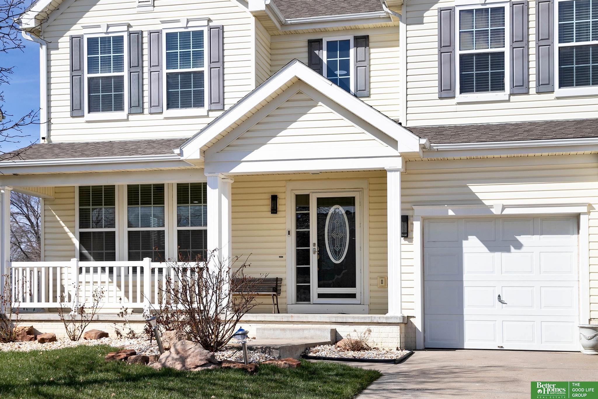 16118 Woodcrest Circle