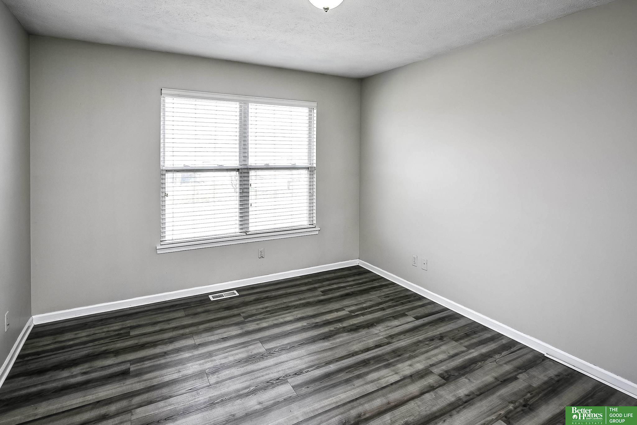 16118 Woodcrest Circle