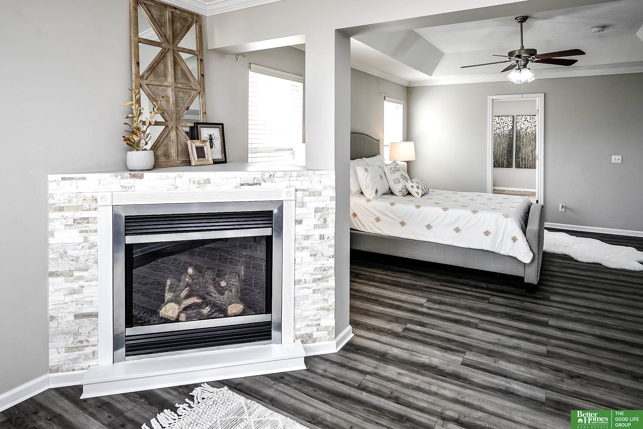 16118 Woodcrest Circle