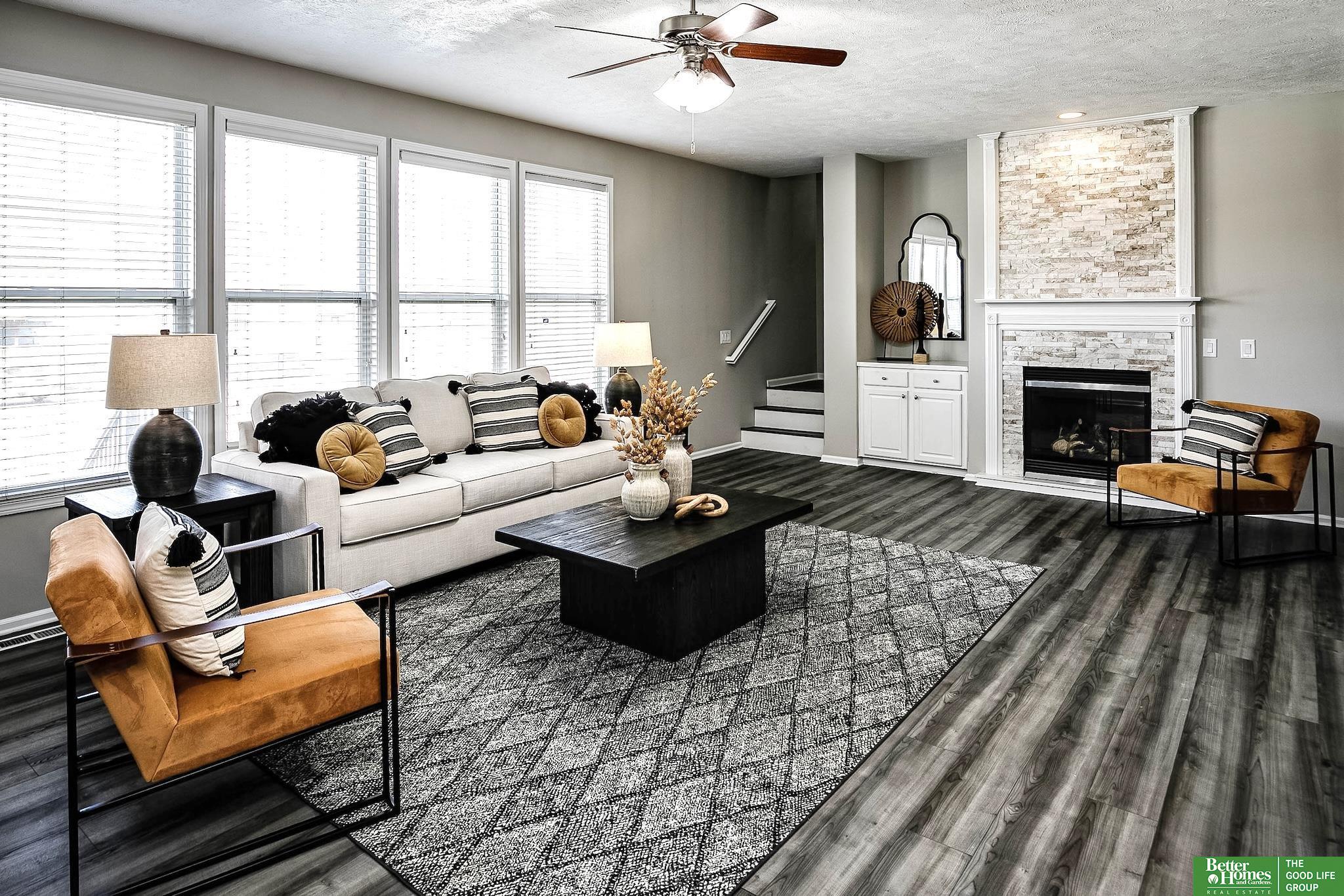 16118 Woodcrest Circle