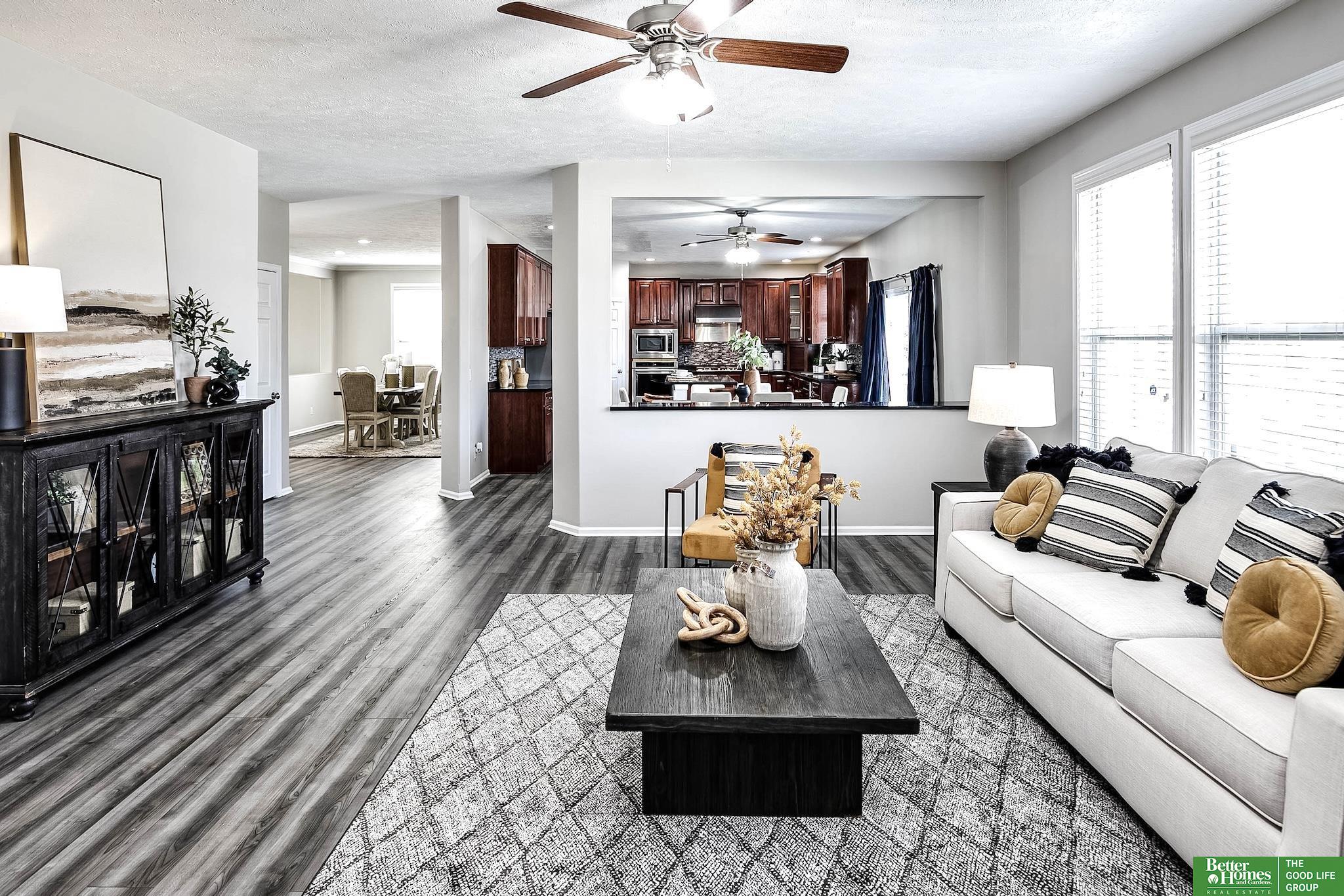 16118 Woodcrest Circle