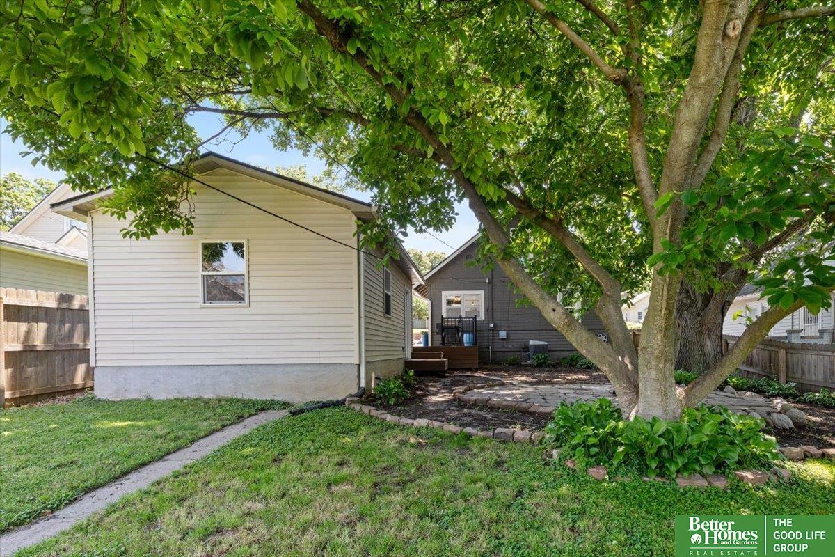 4818 Poppleton Street