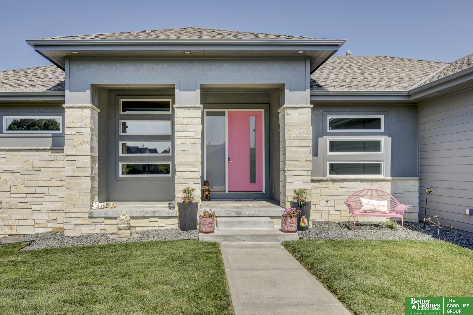 7152 N 122 Avenue